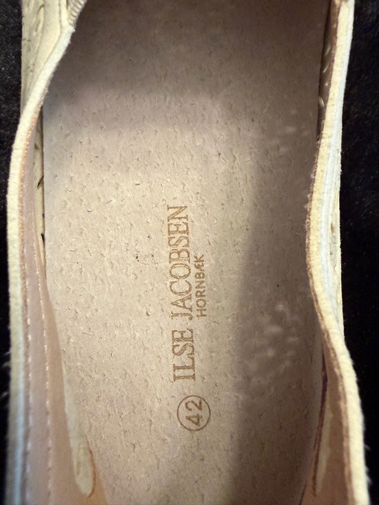 Ilse Jacobsen Cream Slip-On Sneakers - Picture 7 of 9